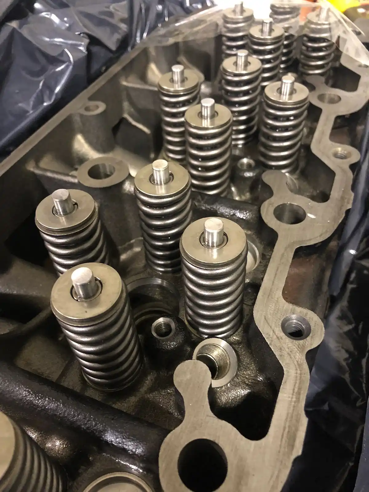 Cylinder head valve springs during engine rebuild